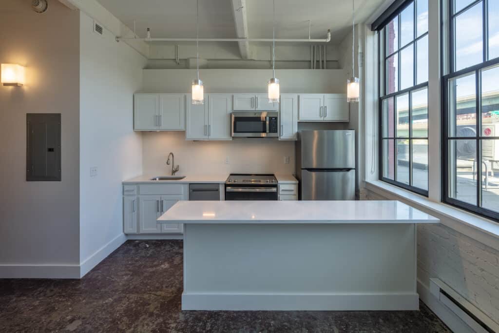 Housing_Smith Supply Warehouse_ Apartments_Kitchen_285A9658-HDR_IPDAAA