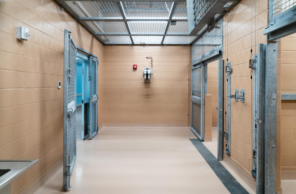 CivicMunicipal_RosamondZoo_Animal Health Center_DSC00128-min