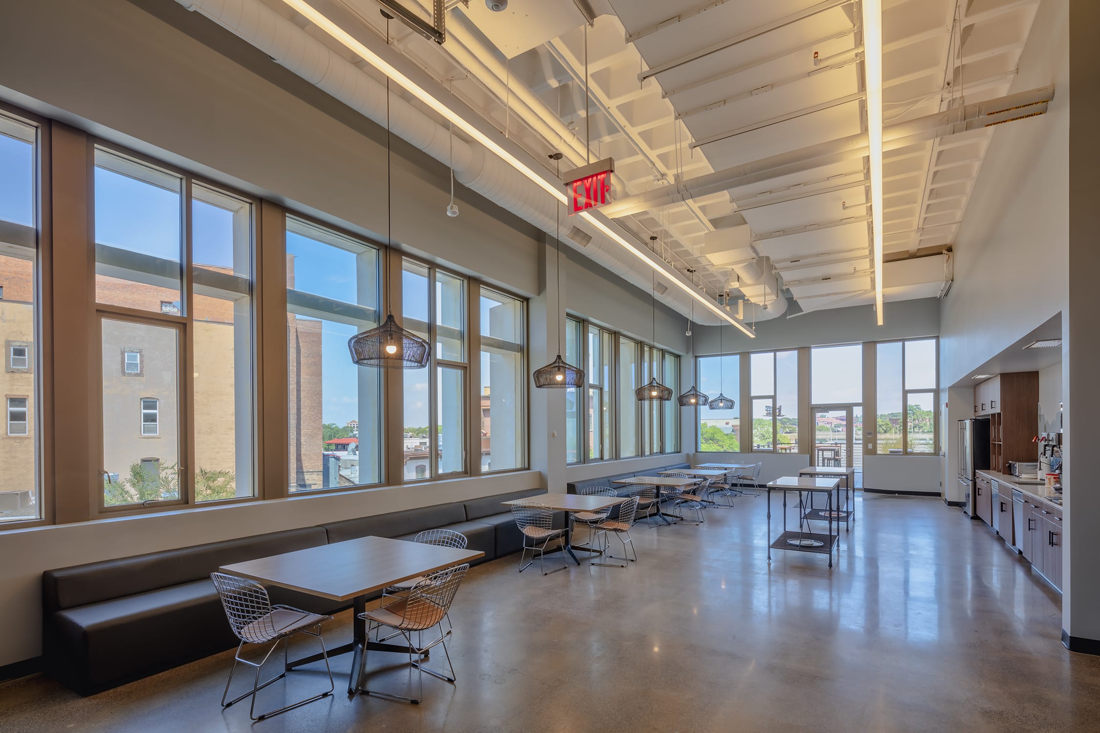 Commercial&Municipal_Office_ChaseDesign_Kitchen_285A1109-HDR copy