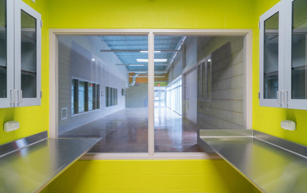 CivicMunicipal_RosamondZoo_Animal Health Center_DSC00139-min