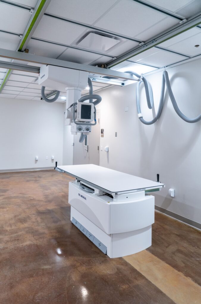 CivicMunicipal_RosamondZoo_Animal Health Center_Exam Room_DSC00107-min