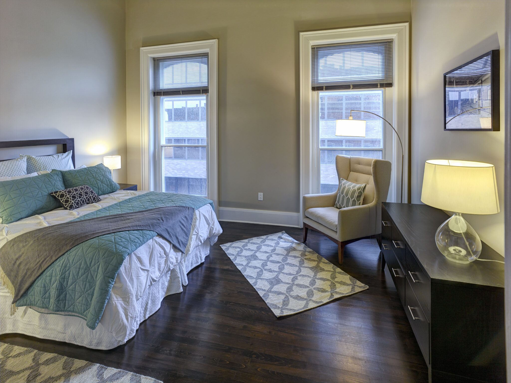 Housing_PikeBlockApartment_bedroom (2)